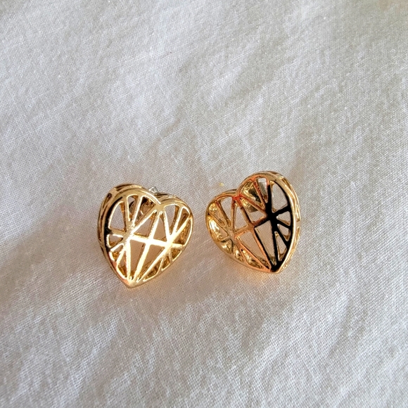 Statement Gold Heart Earrings - Picture 1 of 5